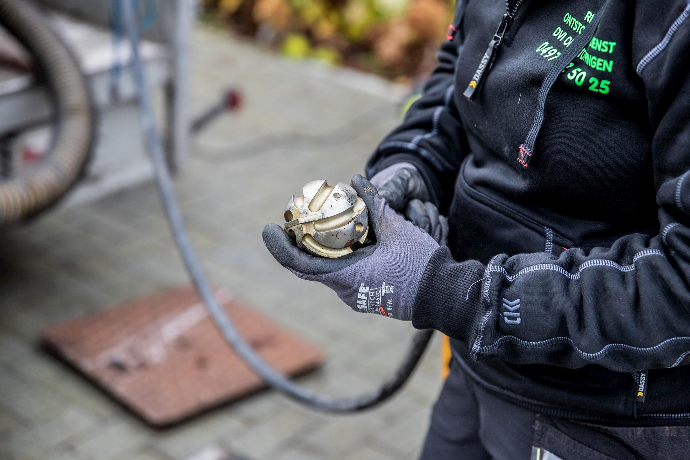 ontstoppen leidingen, afvoer, toilet en gootsteen ontstoppen van leidingen, afvoer, toilet en gootsteen